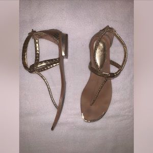 Sola sandals